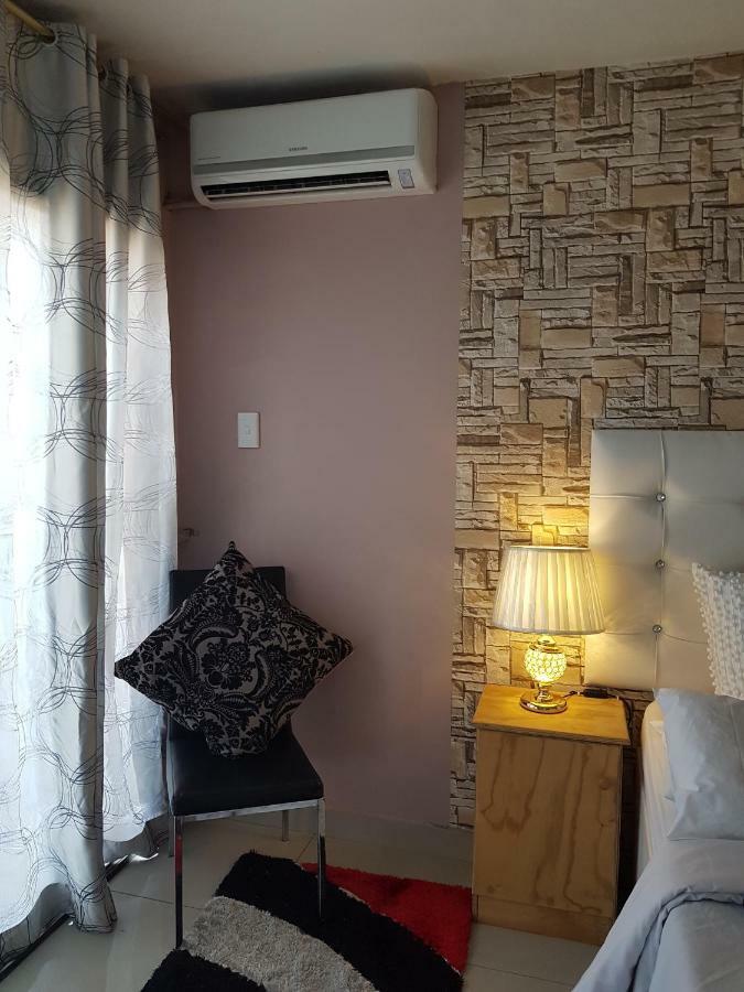 Rjs Guesthouse 德班 外观 照片
