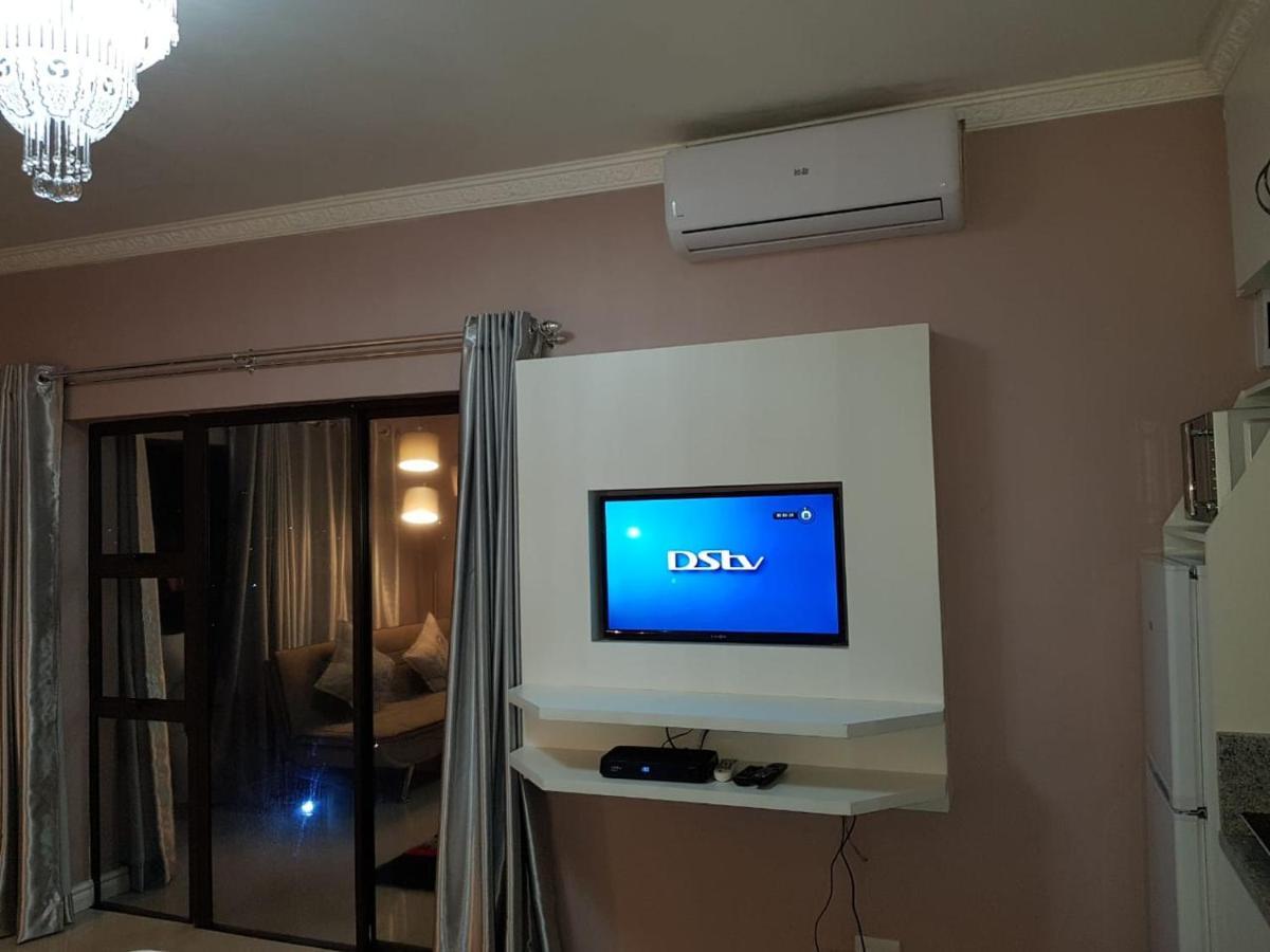 Rjs Guesthouse 德班 外观 照片